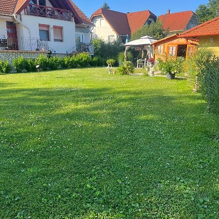 Rege Apartman Alsóörs Exteriér fotografie