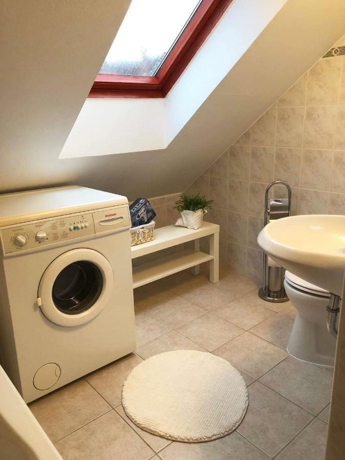 Rege Apartman Alsóörs Exteriér fotografie